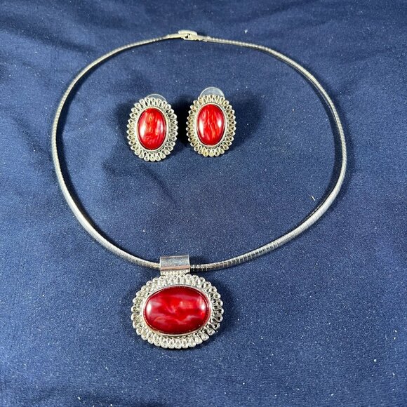 Jewelry - Vintage Silver Tone Necklace & Clip-On Earrings Set With Red Marbled Cabochon Ac